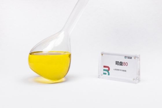 Sorbitan Monooleate amber viscous liquid surfactant used in food pharmaceutical  cosmetics textiles